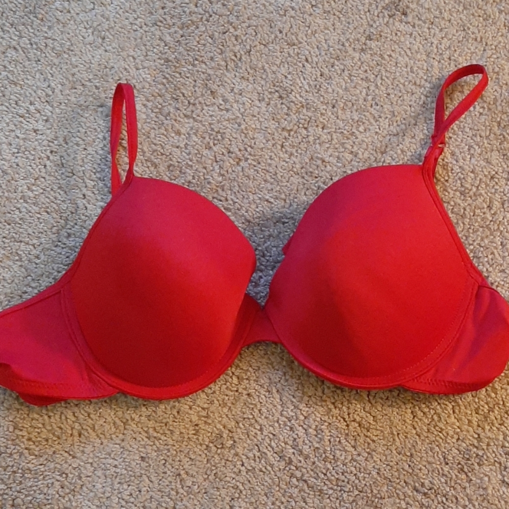 Red 38D Bra